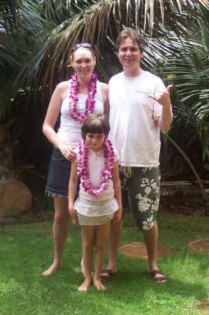 Kara, Lauren & Brian, '07 Kauai