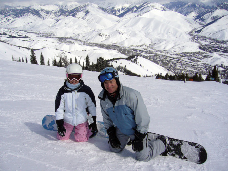 Randy and Delaney snow boarding