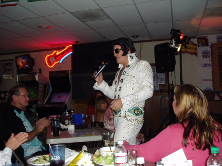 We LOVE Elvis!