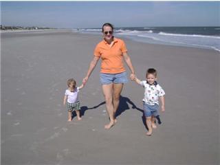 Vanessa and kids at beach, Feb. 2008