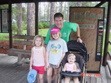 Tom and the Kids at Fort Wilderness