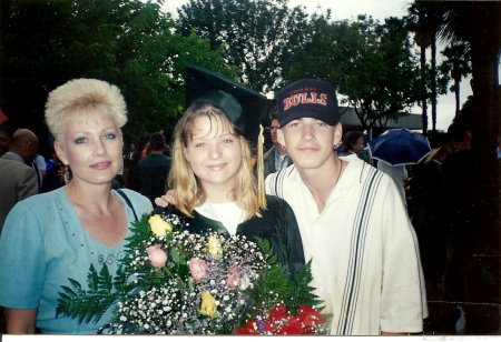 Heidi's graduation pix