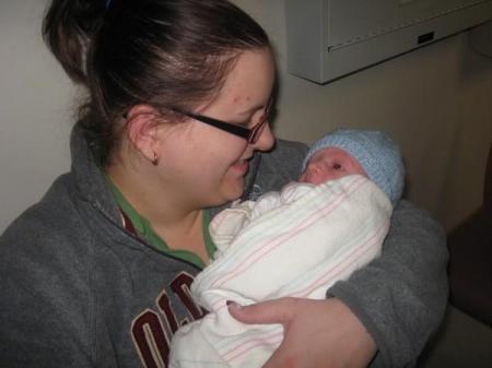 aunt shannon holding ryan tyler