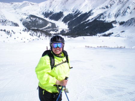 Carrie skiing at Arapahoe Basin 5/11/2008