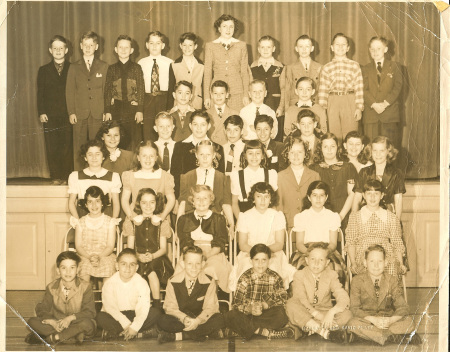 mrs. berg's 4th grade class - 1951