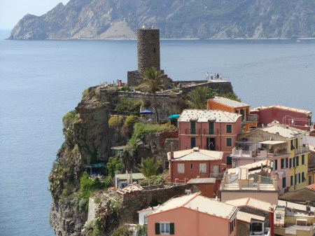 A view of Cinque Terre from the hiking trail