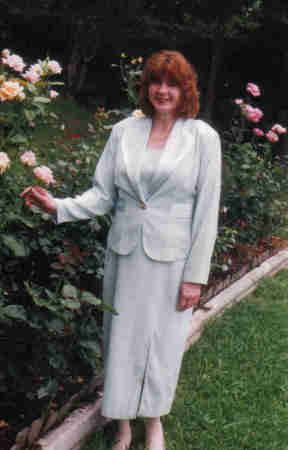 My mom's rose garden in Hot Springs 1999