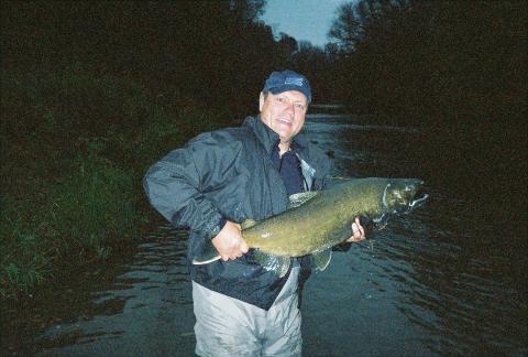 Tom Bewick Fishing