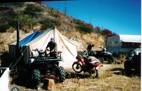 '02 Huntin in Idaho r base camp