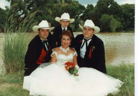 Mincher family wedding Photo