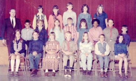 Willowbrook 1971-1972 6th grade