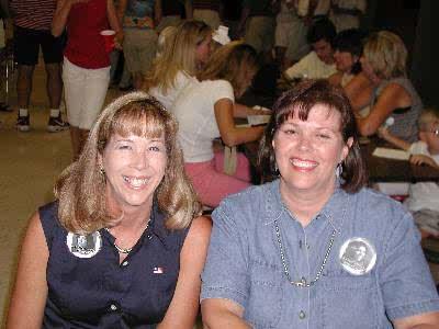 Brenda_Smoot_Daniels_and_Cindy_Shull_Smeltzer