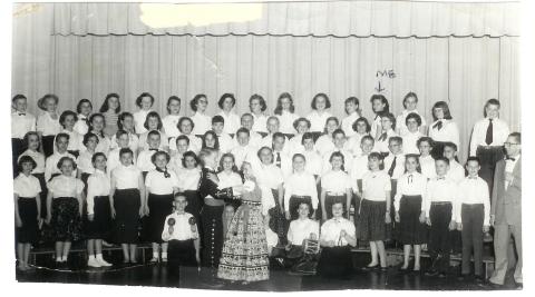 6th grade choir, graduated in 1958