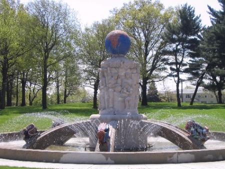 Roosevelt Park- fountain back to life