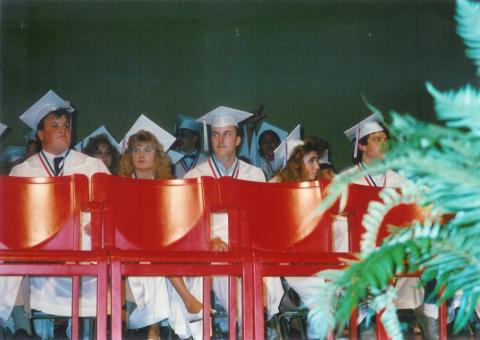 1988 June - Graduation 007