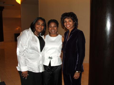 Linda, Shirley, Vanessa