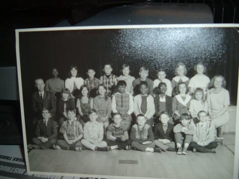 copy of 3rd grade class photo. Lila is 2