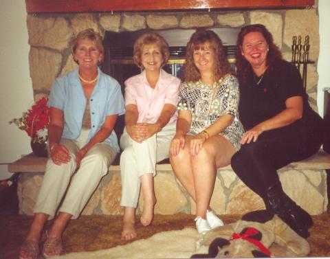 Mini-Reunion, Peggy, Lorie, Kathy, Barb