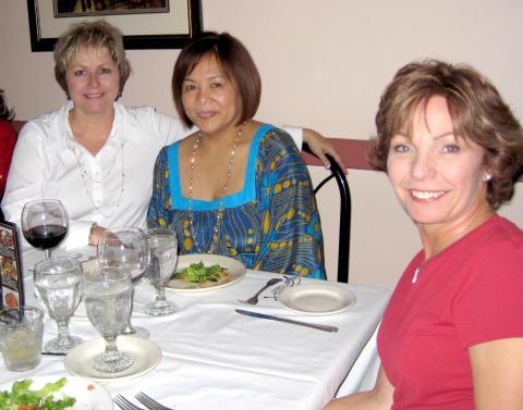 June Dinner- Debi Krueger, Madeline Mendoza, Kim Bott