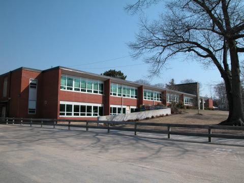 Nayatt Elementary School