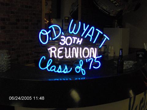 Reunion Sign