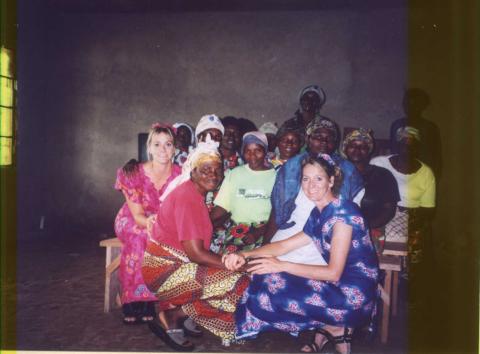 keredi women with Kathy & Gina