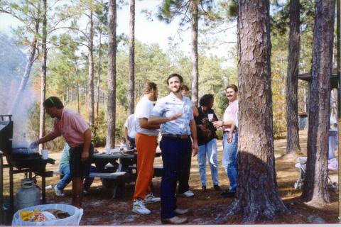 1981 reunion picnic at park
