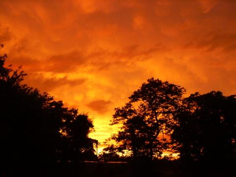 Sunset from my backyard 0605