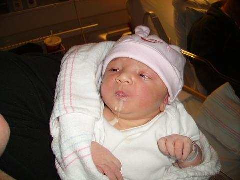 baby emma elizabeth 007