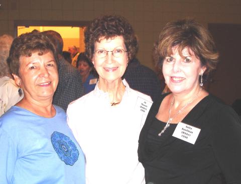 Carol,Jo, Anita