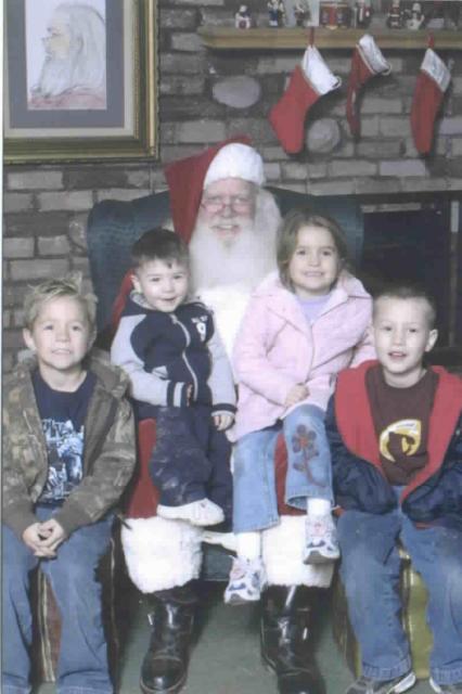 Kids Christmas 2004