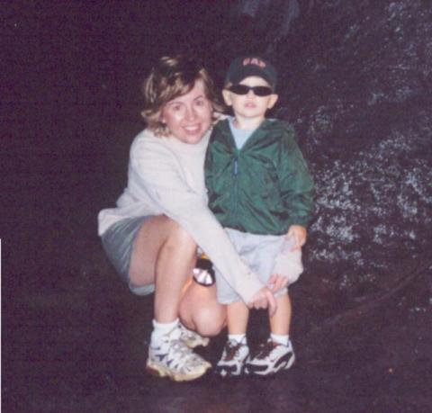 10/01 Steph & Brendan inside a Lava Tube