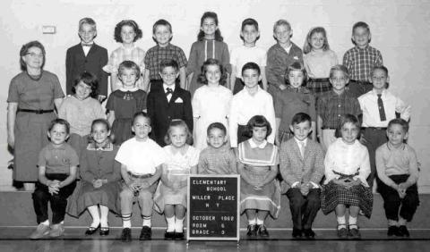 1962 Mrs. Harris' 3rd Grade Class