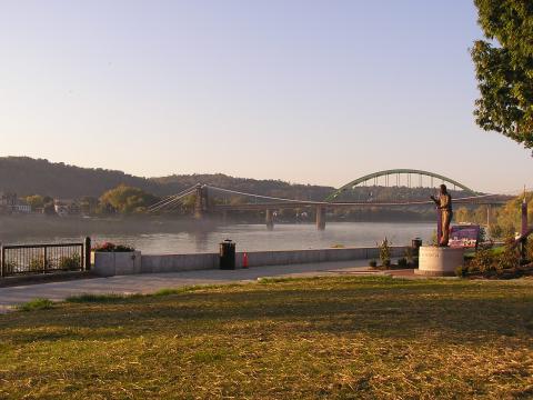 Walter Ruether and Ft. Henry Bridge