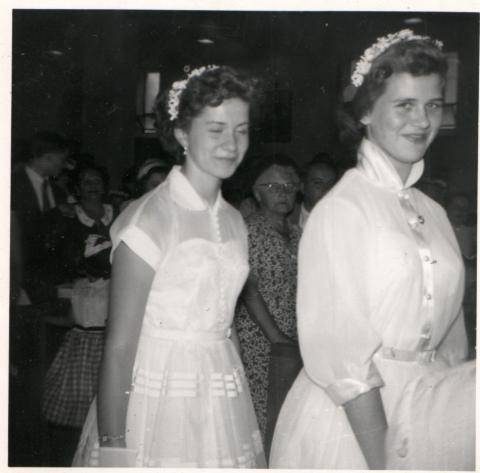 Dotty & Cookie - graduation 1955