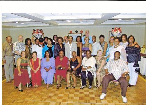 BHS Reunion Class Pic 7-22-06