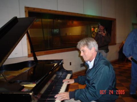 Me at 'B' piano 05