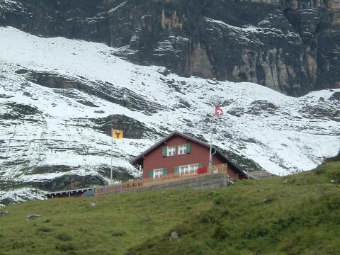 A Kanton Uri mountain hut at Klausenpass