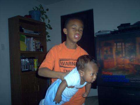 Curtis Jr an Micah