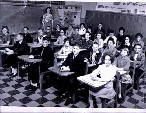 1962-1963 Sixth Grade Class