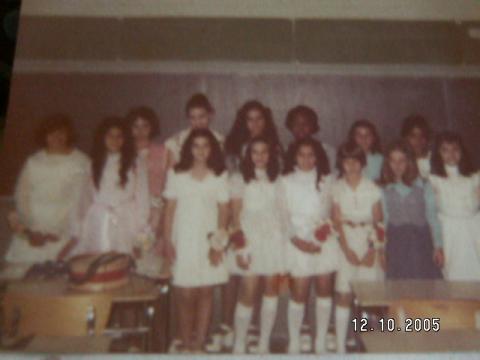 GRAD 1976 (Girls) Class 5-1