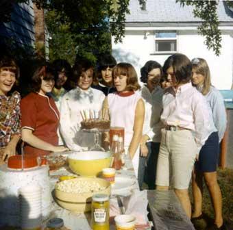 1965SCS girls