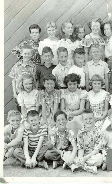 class pict 1952 5th grade