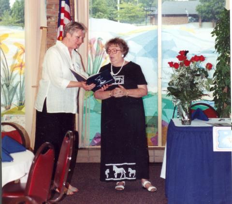 40th Lynn Duse & Sue Ecker