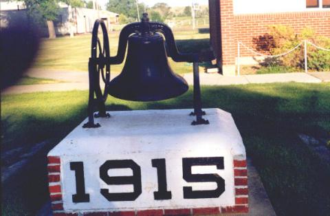 1915 Bell