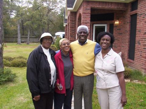 Mom,Barnie,Edward,Sandra