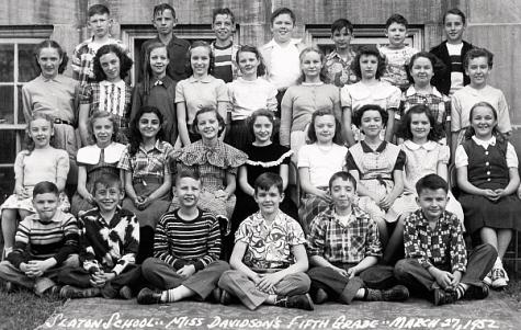 WF SLATON - LYNDA'S 5TH GRADE CLASS MISS DAVIDSON MARCH 27. 1952