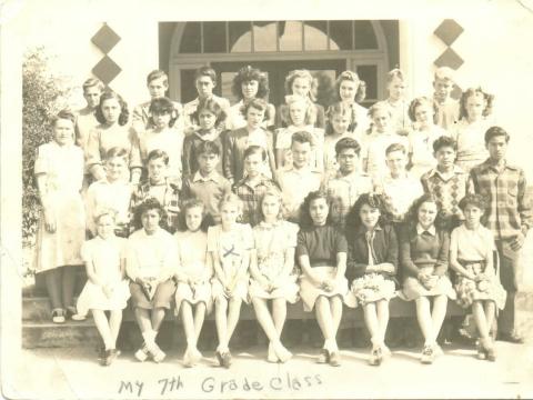 7th GRADE CLASS 1946