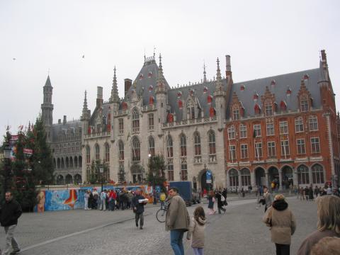 Reinhard's office is in Gent, Belgium