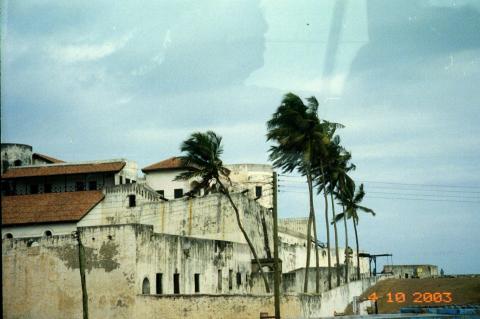 10-6-Elmina-a021_21